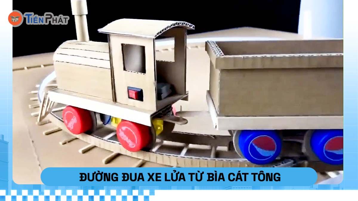 Đường đua xe lửa từ bìa cát tông