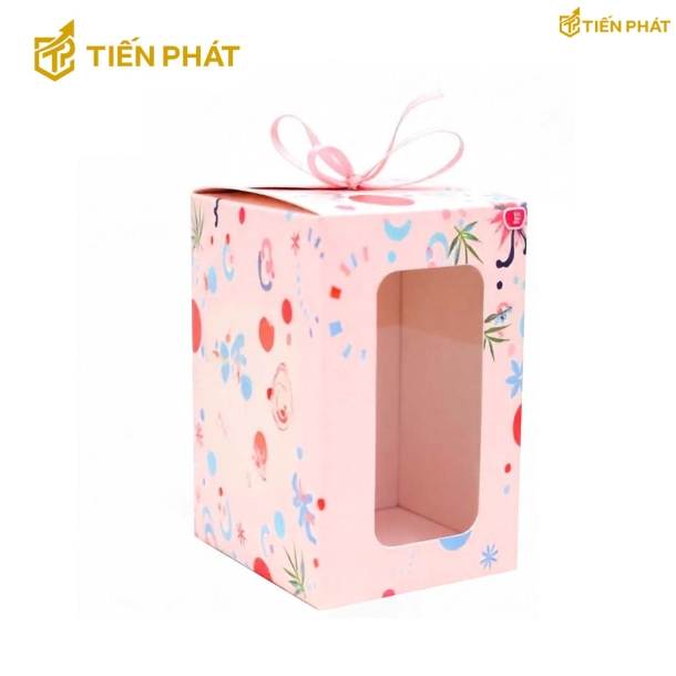 Hộp bánh kem 2 tầng, màu hồng, họa tiết độc đáo, vui nhộn