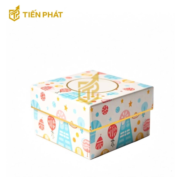 Hộp bánh kem mini, màu trắng, họa tiết sinh nhật độc đáo