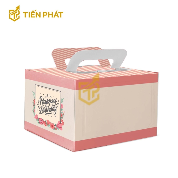 Hộp bánh kem vuông màu kem, hồng, in chữ "Happy Birthday"