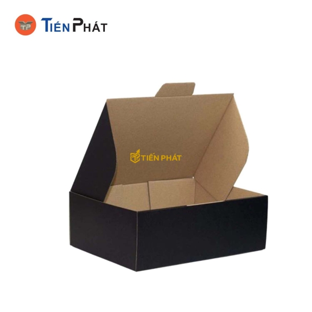 Hộp carton đen nắp gài, không họa tiết