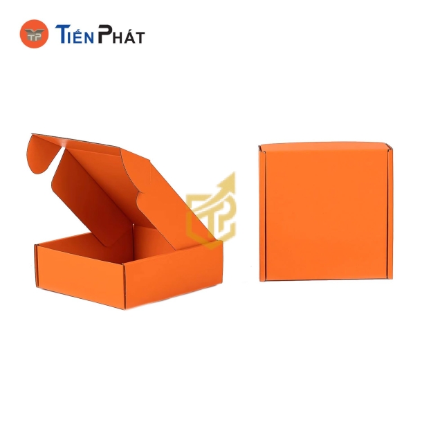 Hộp carton nắp gài màu cam, không họa tiết