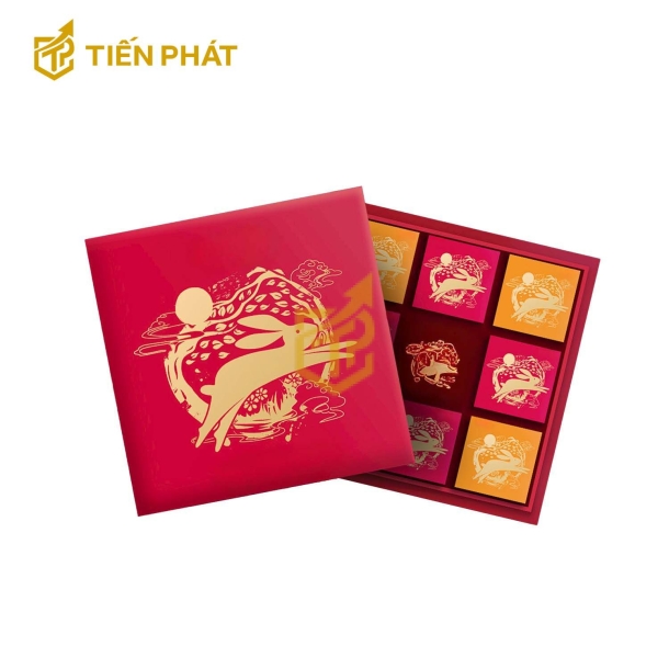 Hộp đựng bánh trung thu, màu đỏ, in hình chú thỏ đang nhảy