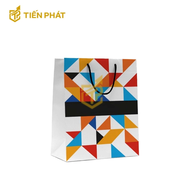 Túi giấy đựng quần áo, màu trắng, họa tiết độc đáo nhiều màu sắc